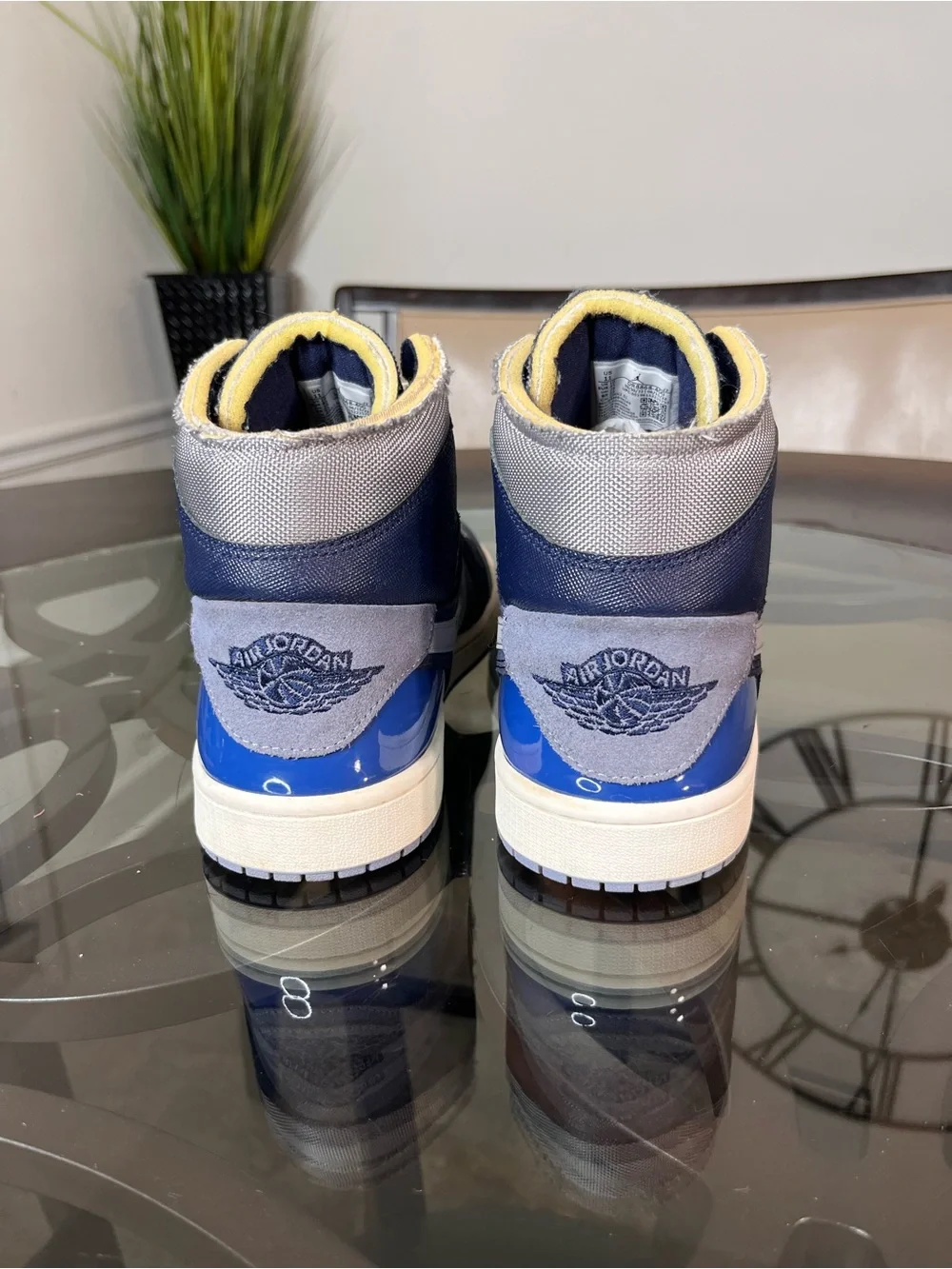 Nike Air Jordan 1 Mid SE Craft Obsidian French Blue Mens Size 11